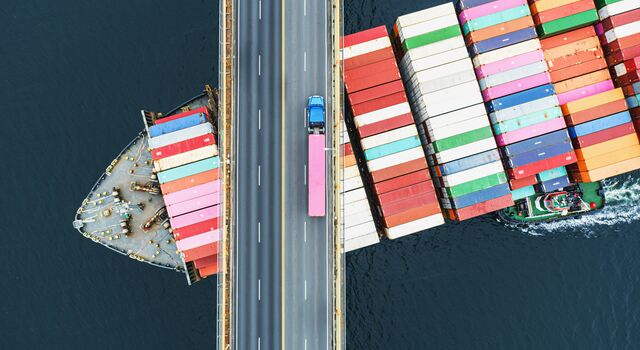 COLOUR-IMAGE_cargo-ship-and-truck_feb26