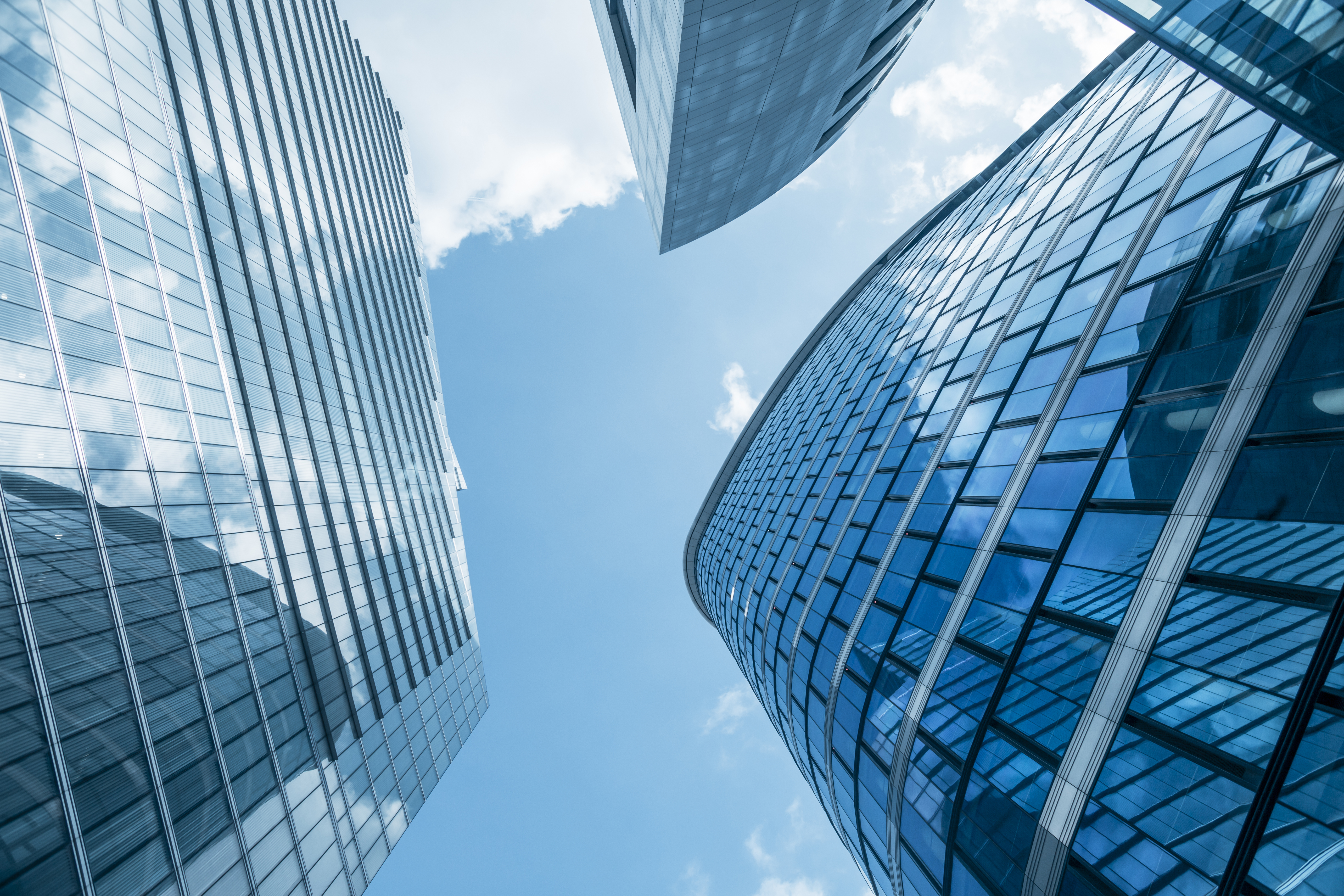 COLOUR-IMAGE_building-below-view-bluetone_feb26