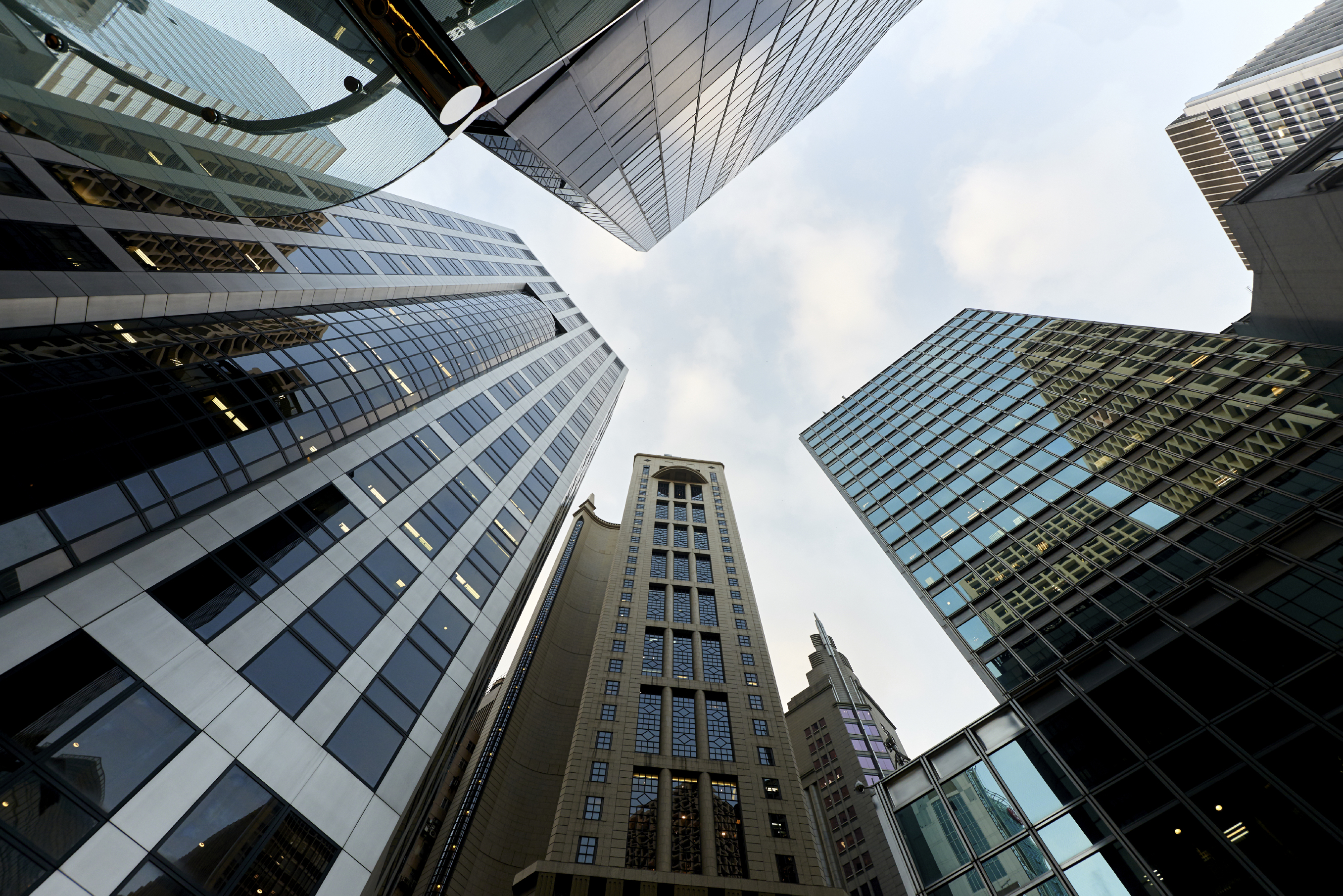 COLOUR-IMAGE_building-below-view_feb26