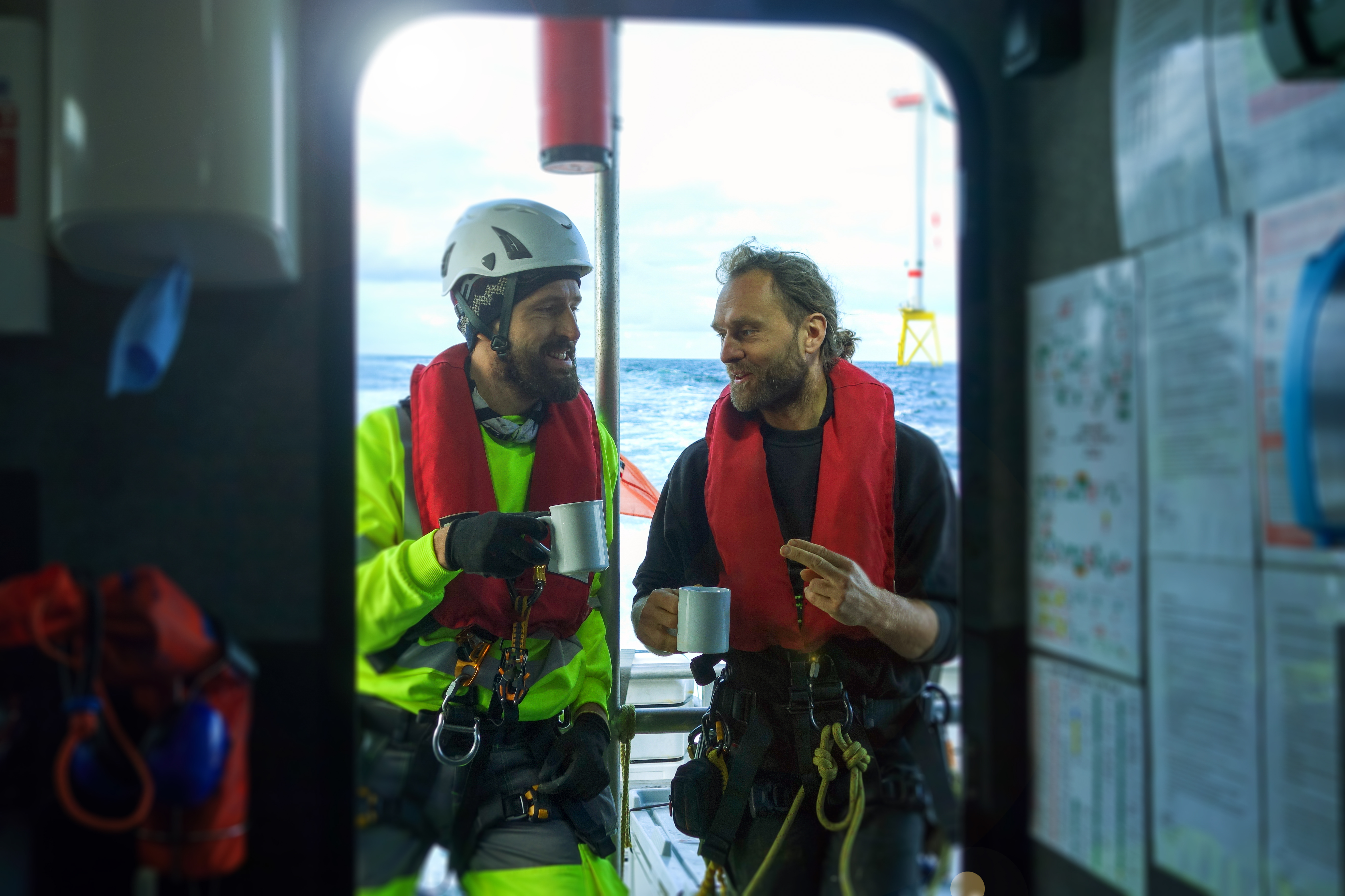 COLOUR-IMAGE_maritime-two-sailors-on-break_mar26